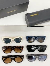 Picture of Balenciga Sunglasses _SKUfw54107508fw